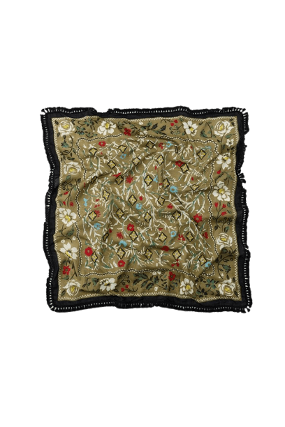 Lenço Estampado de Flores com Franjas